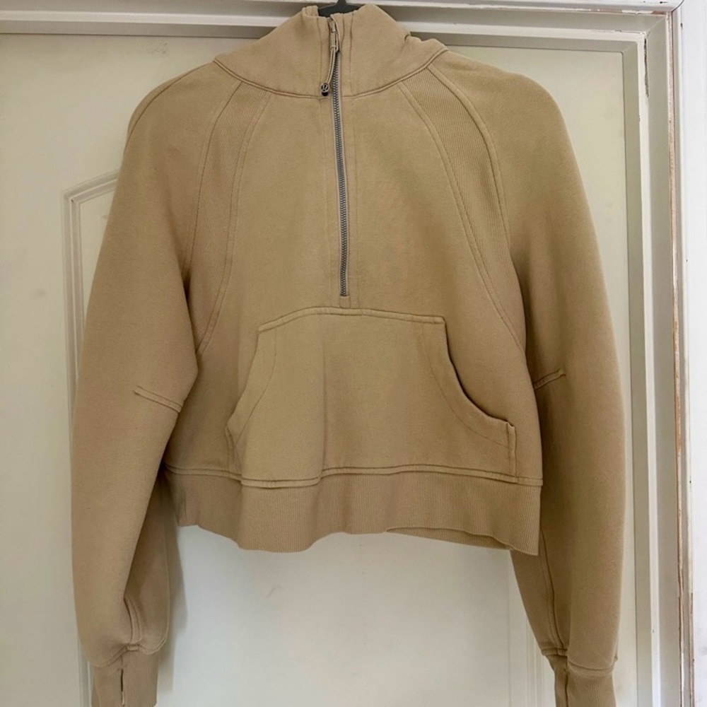 Lululemon 1/2 zip hooded scuba